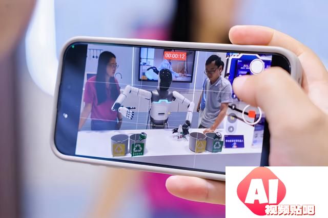 AI中场之争，谁能做企业的最佳「合伙人」？