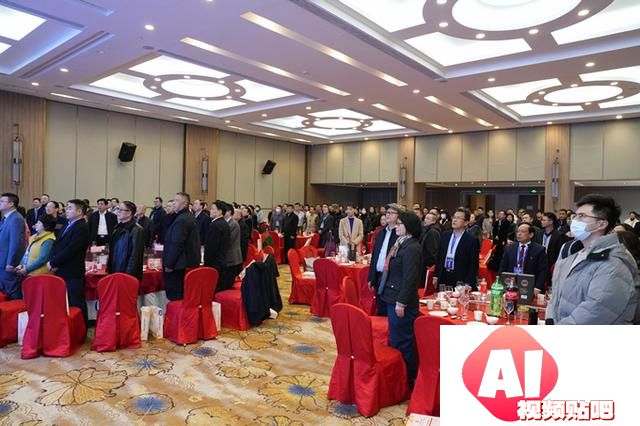 2025年新机遇在哪？AI大潮下如何共生共荣？