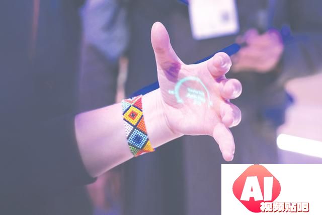 AIPin遭遇退货潮：智能手机的AI助手梦想难实现