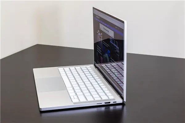 PC市场回暖，AI PC成关键因素