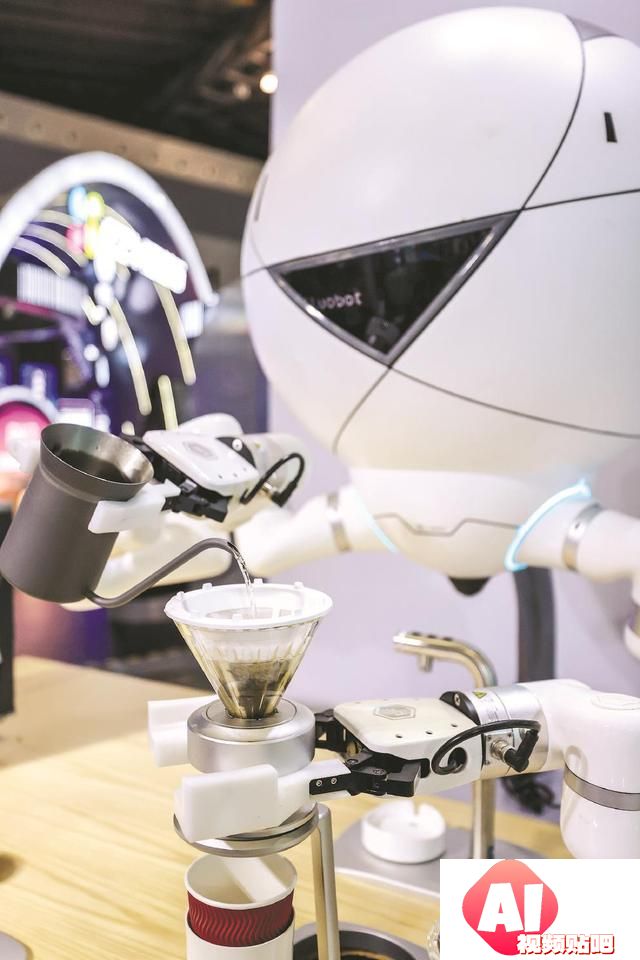 世界人工智能大会｜“AI+”点石成金，为未来注入新活力