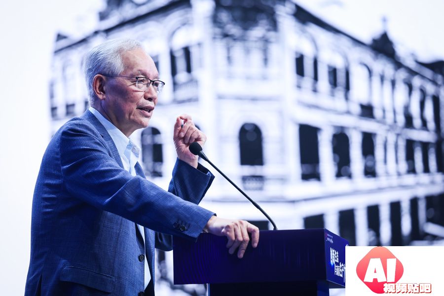 怎样让机器具有价值观和常识，是数字大模型最有趣的方向